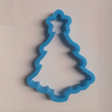 Load image into Gallery viewer, Cute Christmas Tree with Star cookie biscuit cutter 10cm